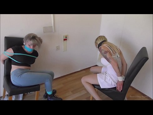 ❤️ Ferslave / fêstbûn en gagged / famke yn need Seks op fy.pornsexphoto.ru ❌️❤